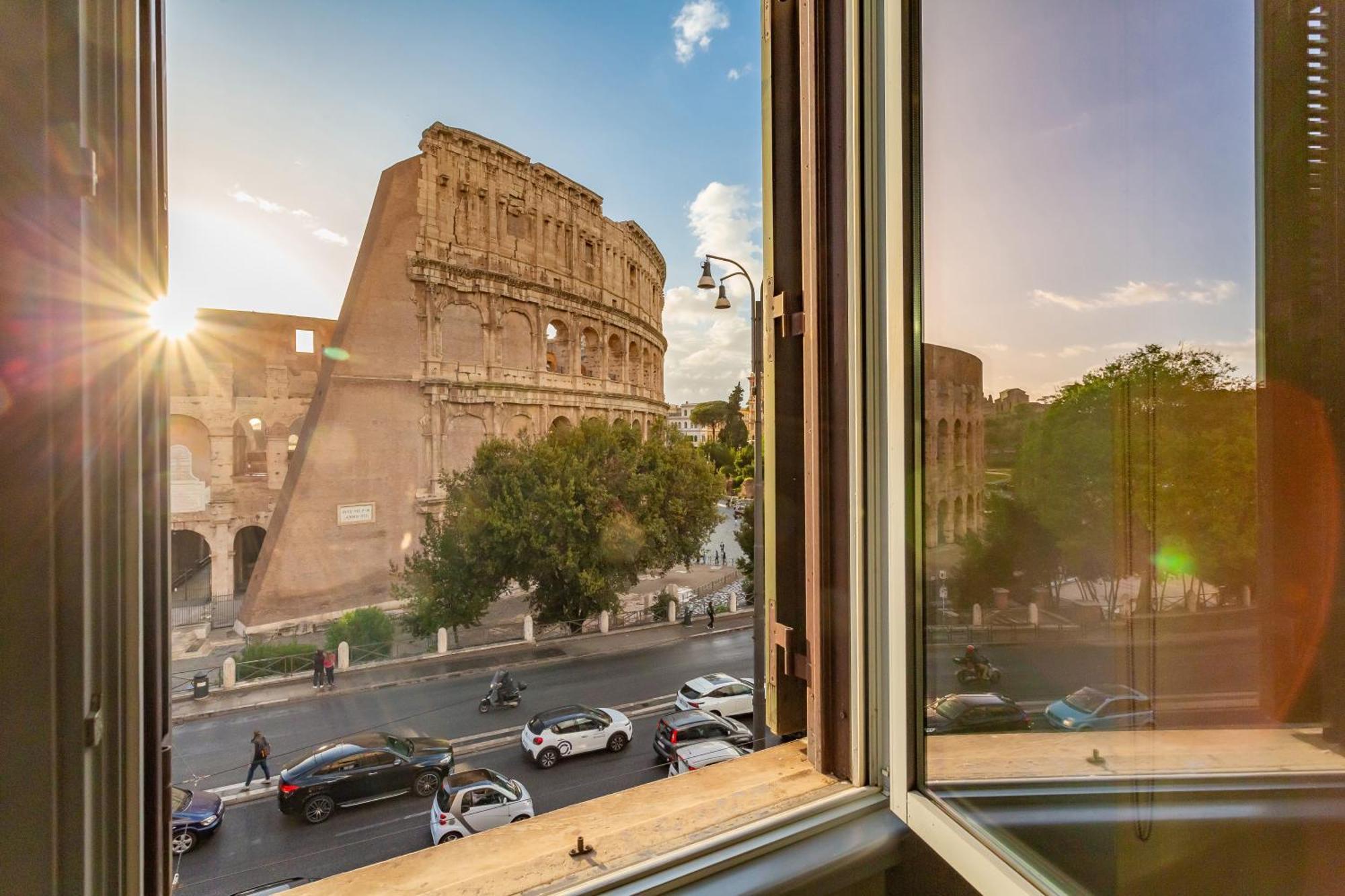 Iconic Apartment With Unique Colosseum View Rom Exterior foto